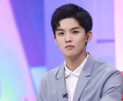 周峻纬剧组爆料了吗视频,幕后真相大曝光  第3张